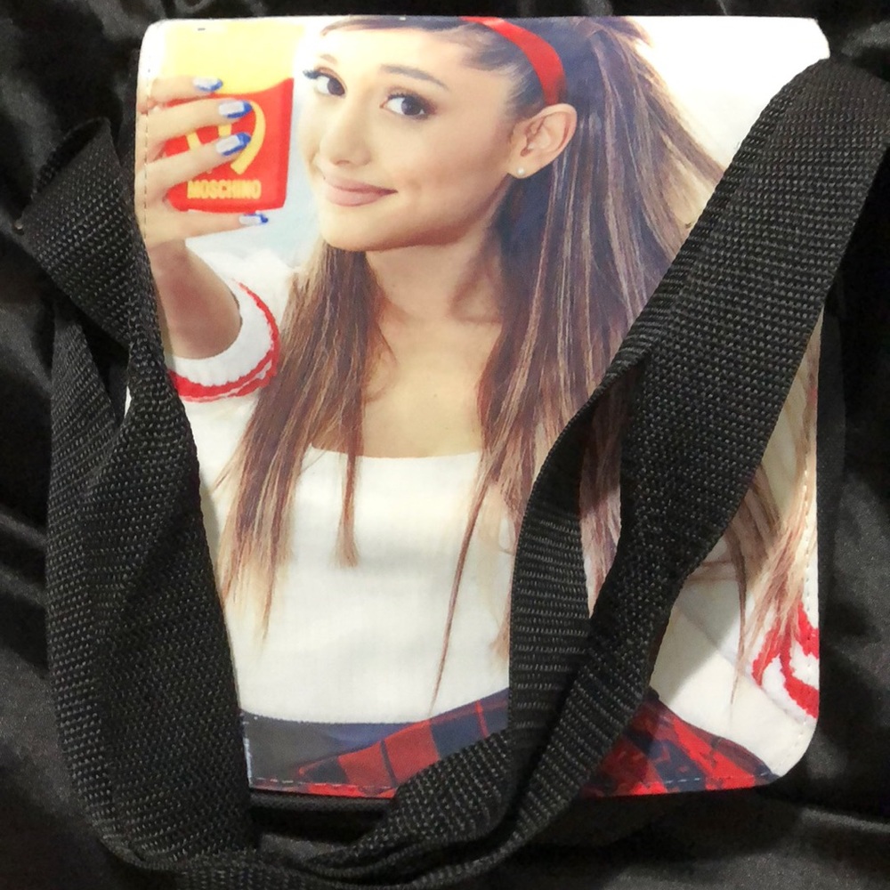 Ariana grande cross bag